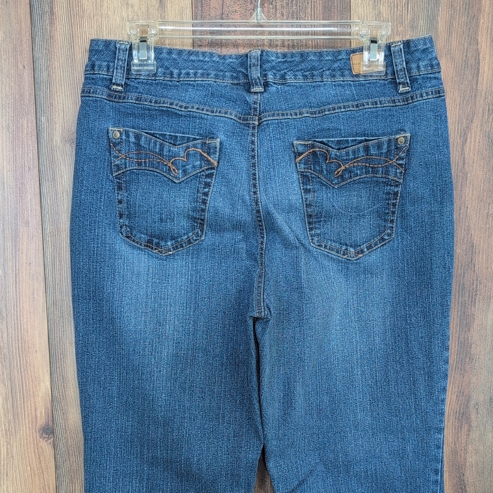 BandolinoBlu LAUREN Women's Boot Cut Jeans 12             F220